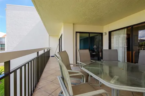 7893 Sailboat Key Boulevard S South Pasadena FL 33707