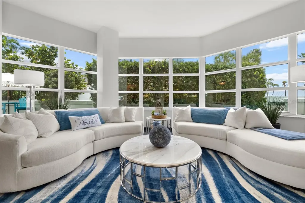 988 Boulevard Of The Arts Sarasota FL 34236