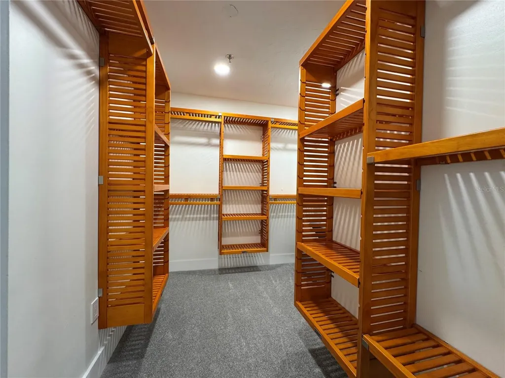 988 Boulevard Of The Arts Sarasota FL 34236