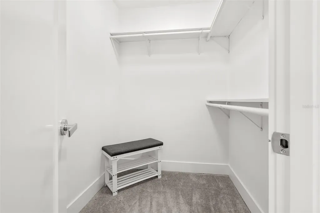 988 Boulevard Of The Arts Sarasota FL 34236