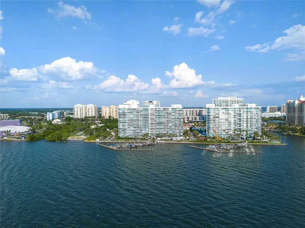 988 Boulevard Of The Arts Sarasota FL 34236