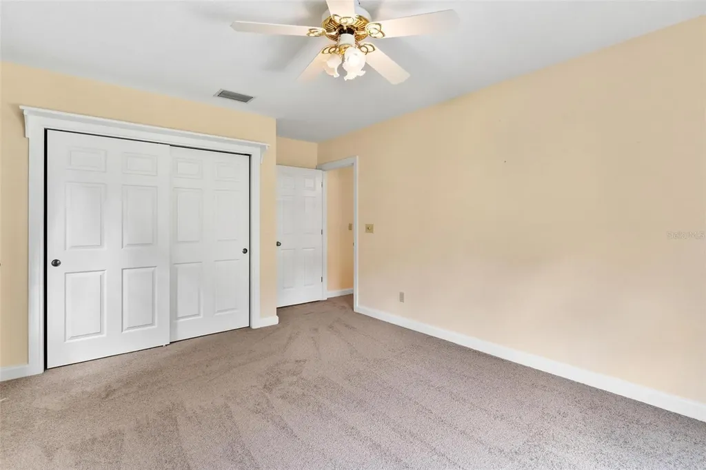 9223 Silver Lake Drive Leesburg FL 34788