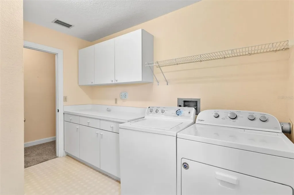 9223 Silver Lake Drive Leesburg FL 34788