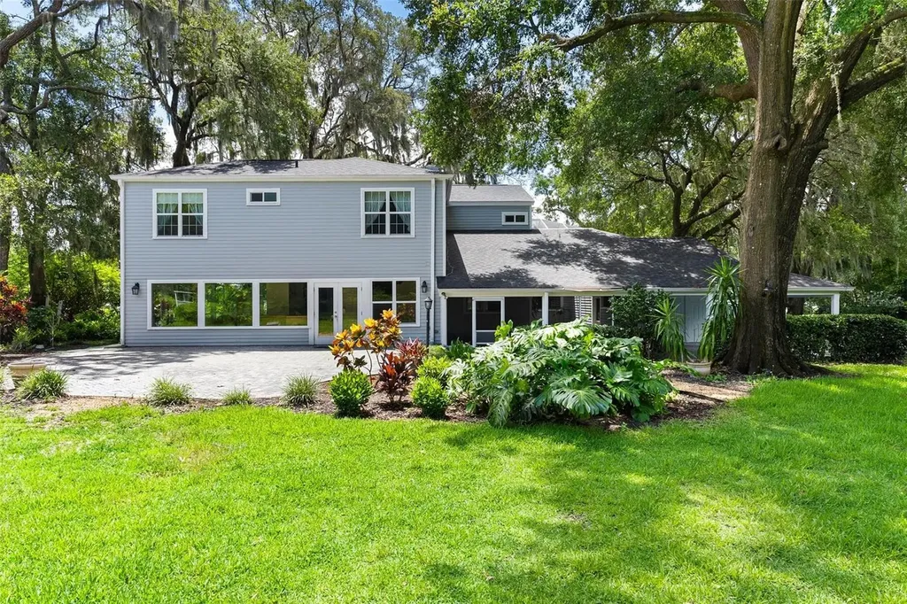9223 Silver Lake Drive Leesburg FL 34788