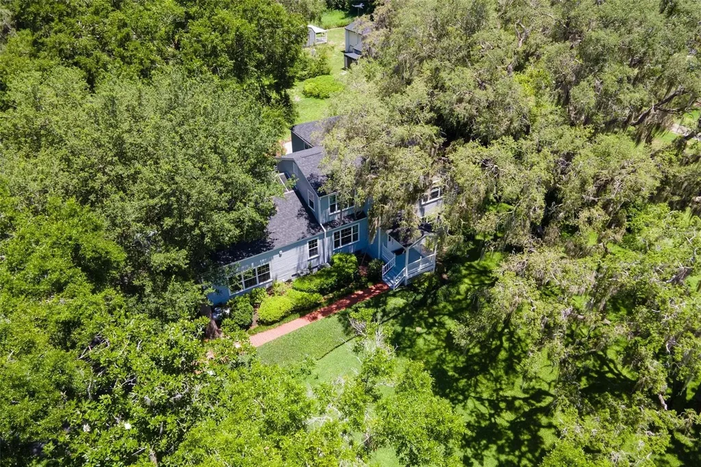 9223 Silver Lake Drive Leesburg FL 34788