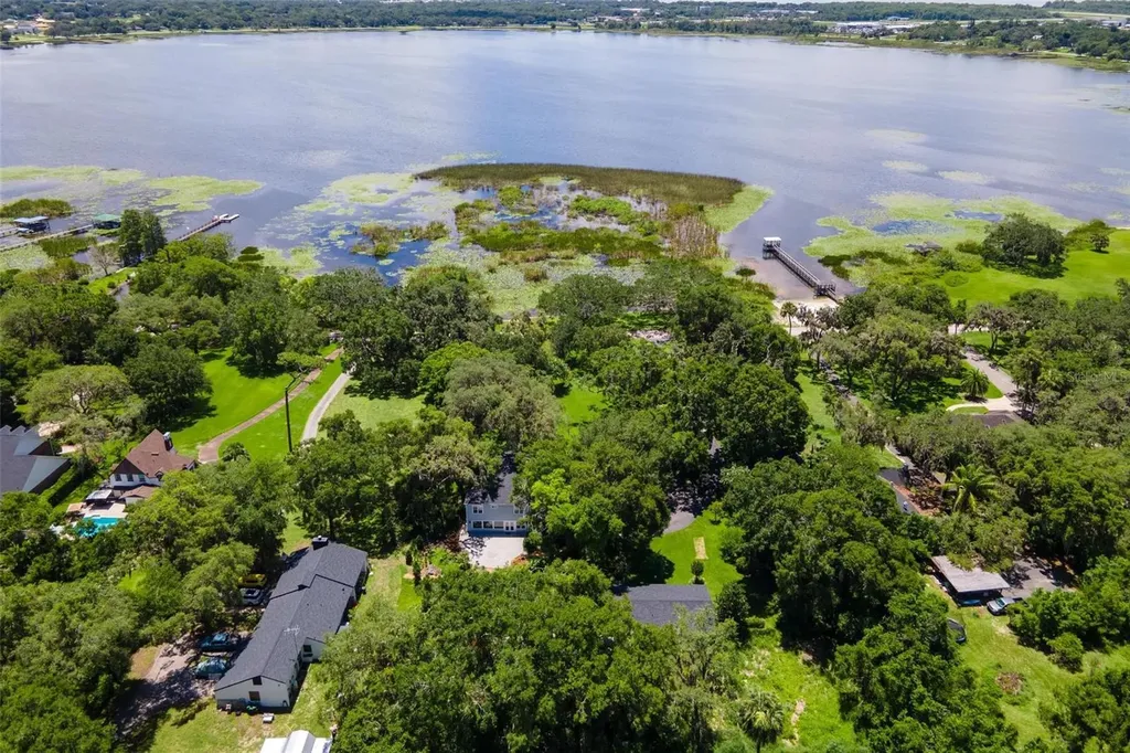 9223 Silver Lake Drive Leesburg FL 34788