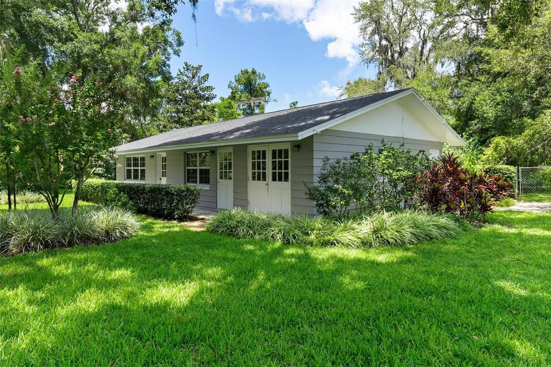 9223 Silver Lake Drive Leesburg FL 34788