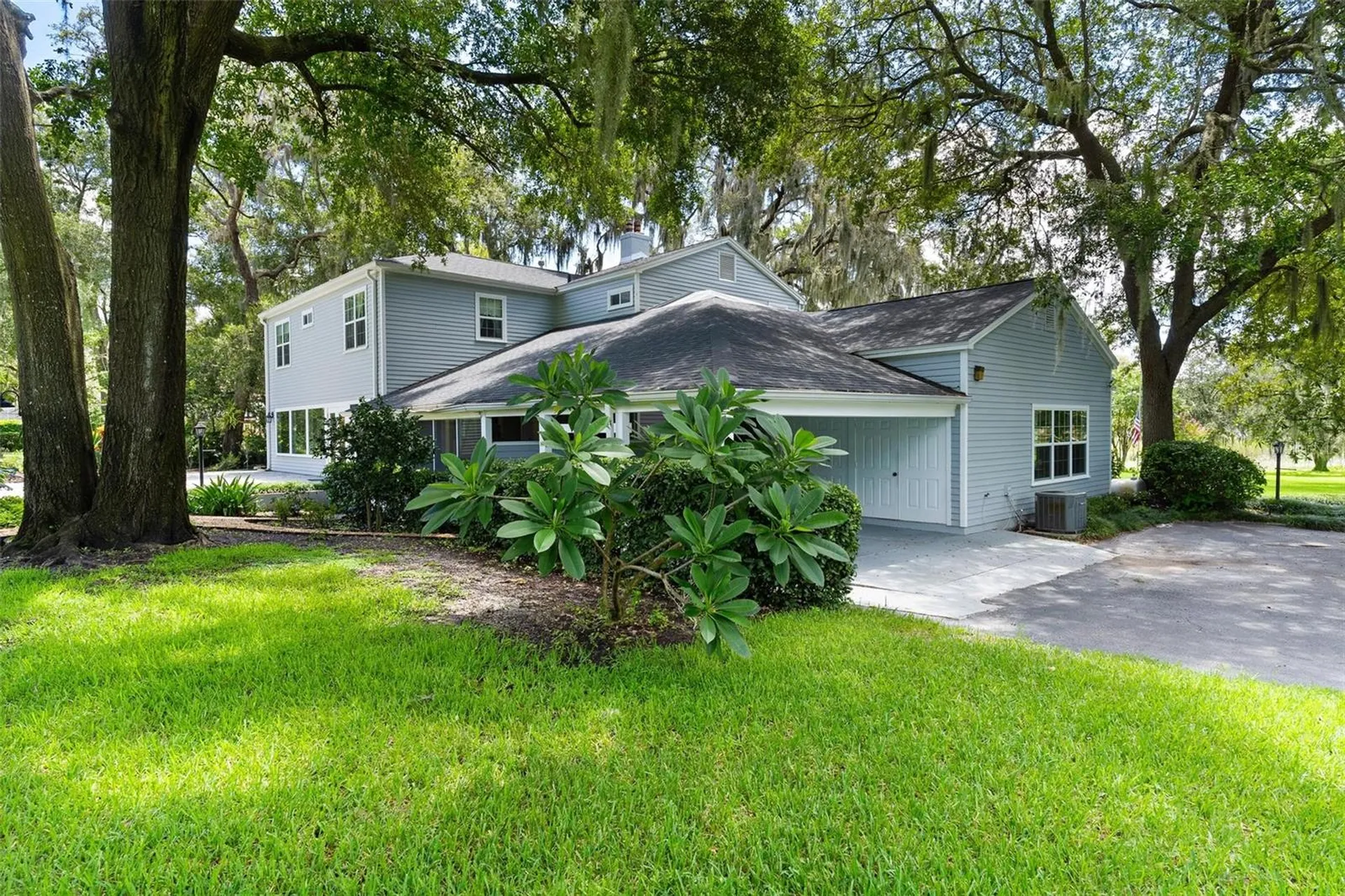 9223 Silver Lake Drive Leesburg FL 34788