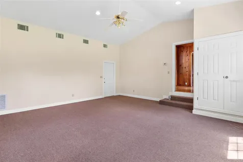 9223 Silver Lake Drive Leesburg FL 34788