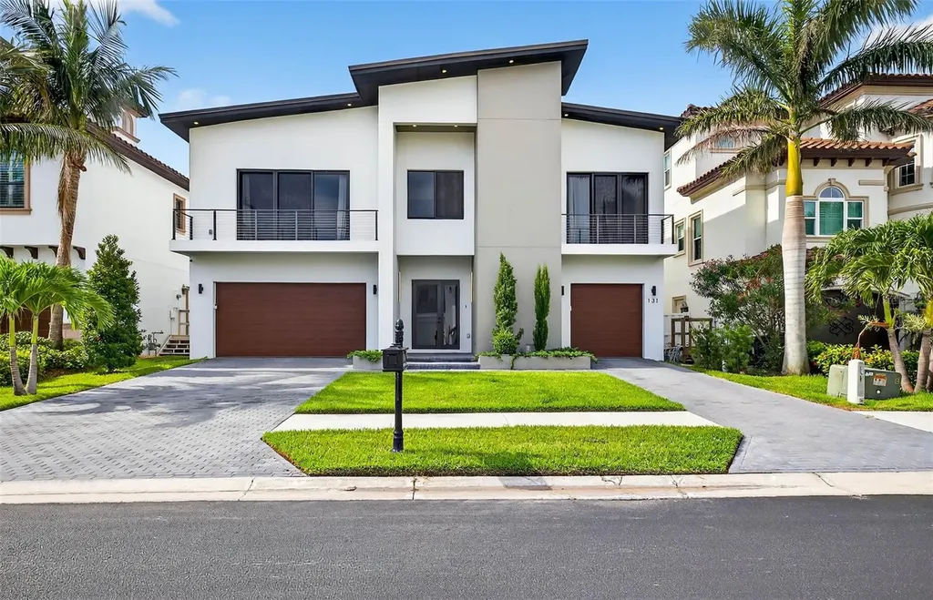 131 Forest Hills Drive Redington Shores FL 33708