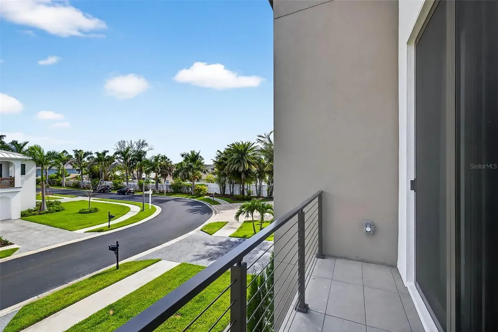 131 Forest Hills Drive Redington Shores FL 33708