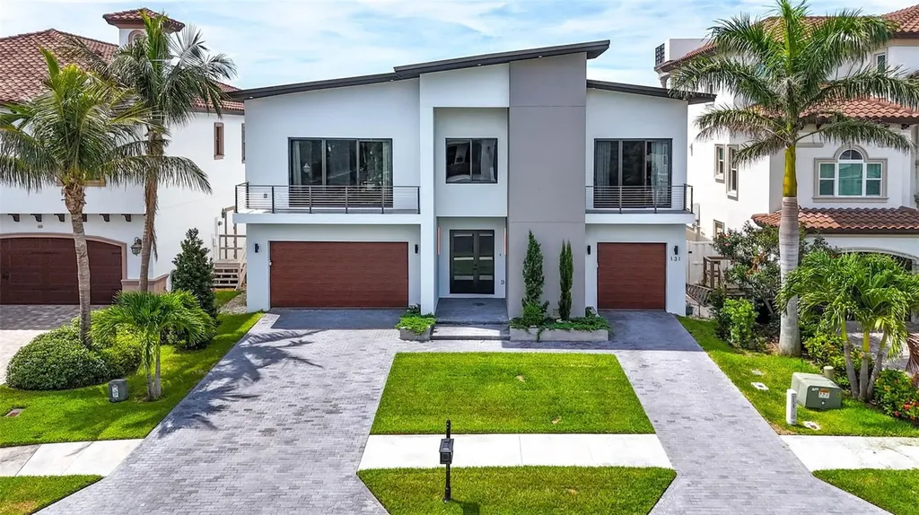 131 Forest Hills Drive Redington Shores FL 33708