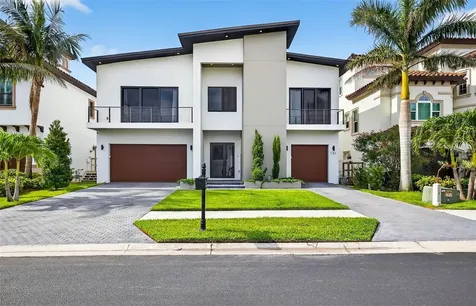 131 Forest Hills Drive Redington Shores FL 33708