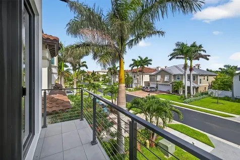 131 Forest Hills Drive Redington Shores FL 33708