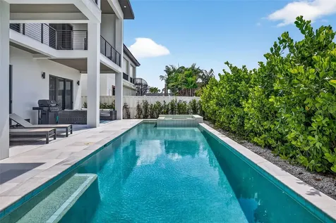131 Forest Hills Drive Redington Shores FL 33708