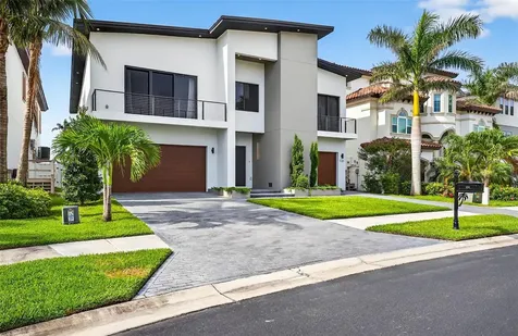 131 Forest Hills Drive Redington Shores FL 33708