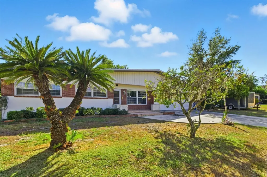 5627 Oakland Drive Tampa FL 33617