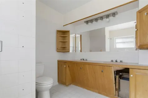 5627 Oakland Drive Tampa FL 33617