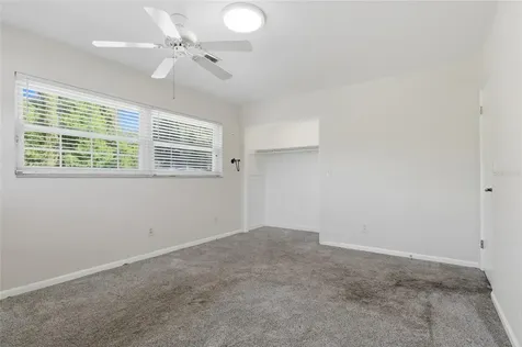 5627 Oakland Drive Tampa FL 33617