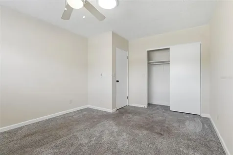 5627 Oakland Drive Tampa FL 33617
