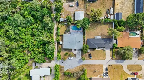 5627 Oakland Drive Tampa FL 33617
