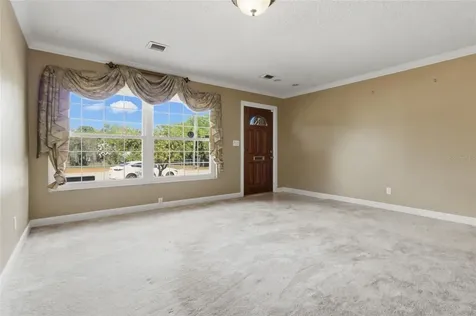 5627 Oakland Drive Tampa FL 33617
