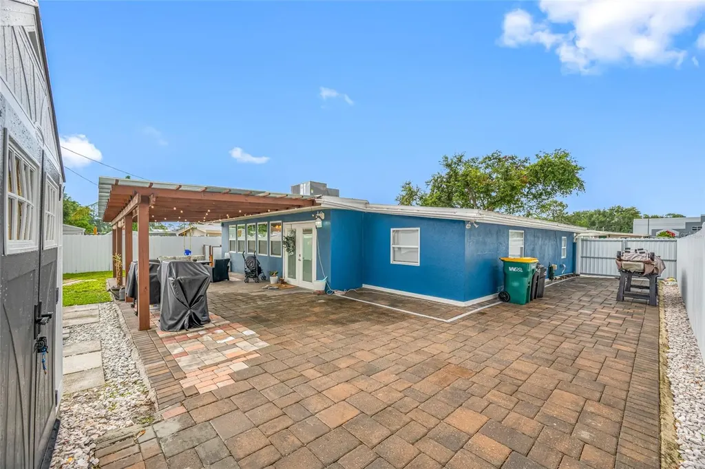 6563 65th Avenue N Pinellas Park FL 33781