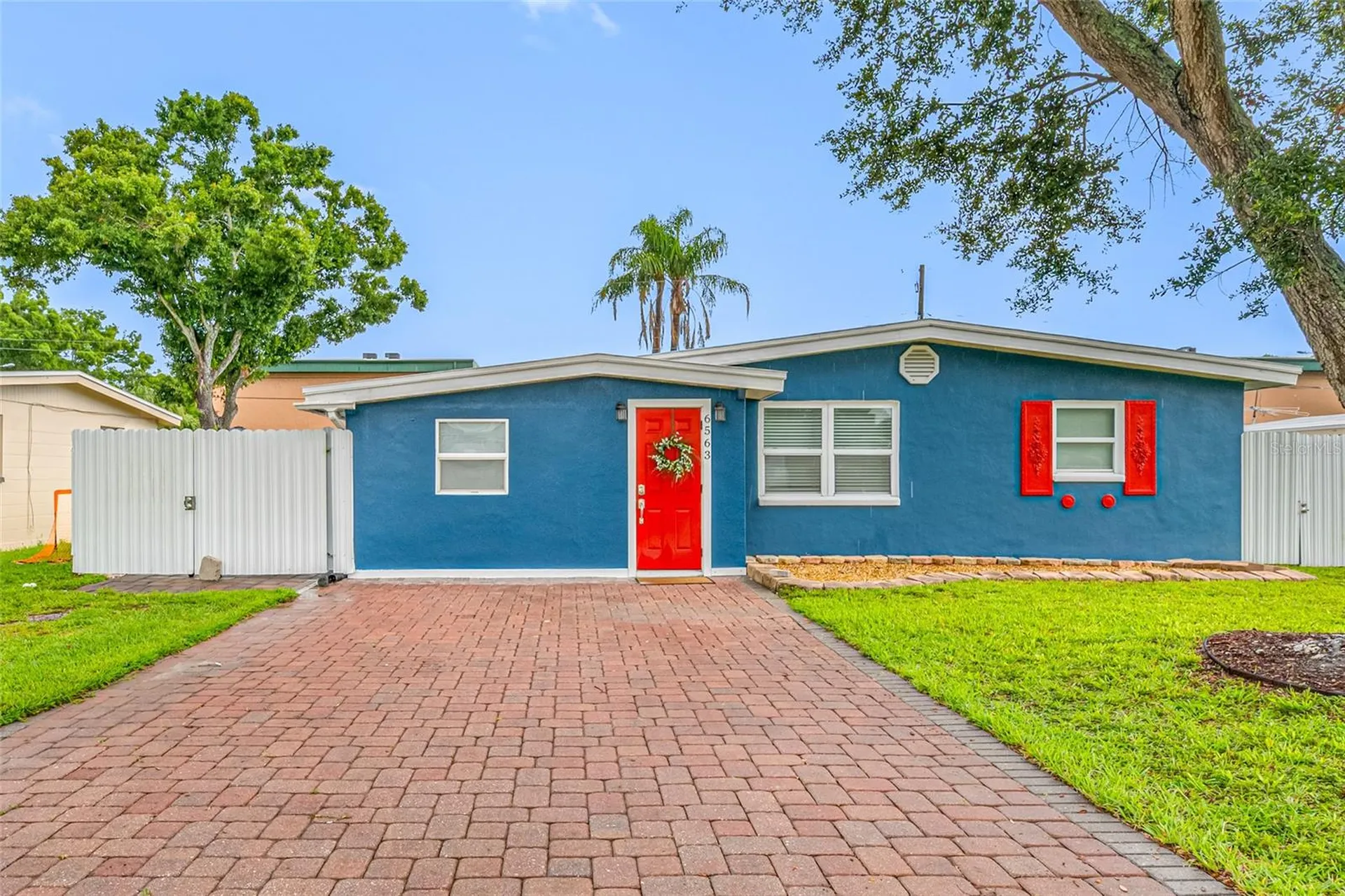6563 65th Avenue N Pinellas Park FL 33781