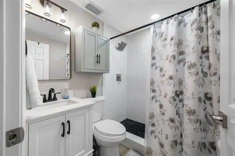 6563 65th Avenue N Pinellas Park FL 33781