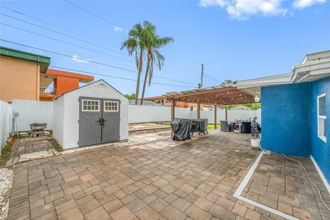 6563 65th Avenue N Pinellas Park FL 33781