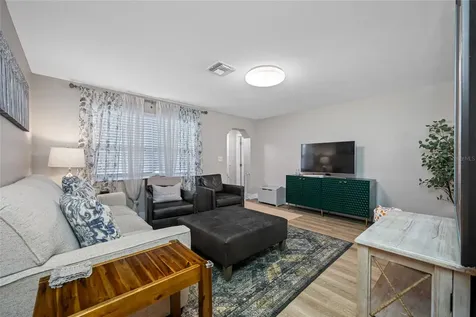 6563 65th Avenue N Pinellas Park FL 33781