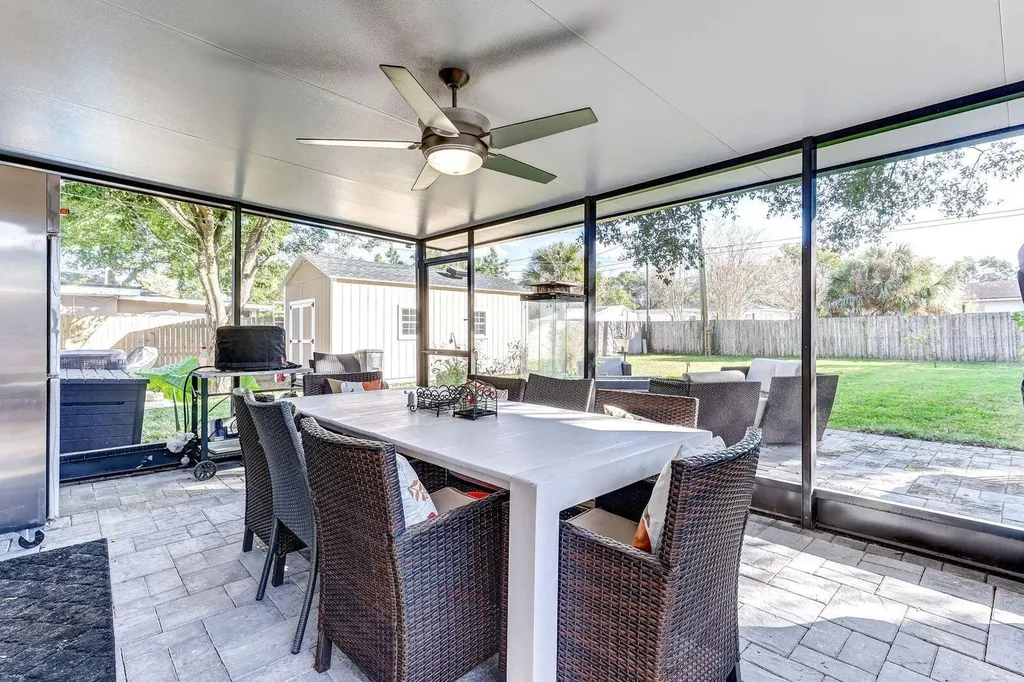 740 Naples Drive Orlando FL 32804