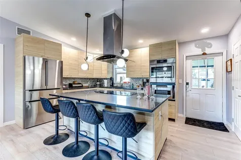 740 Naples Drive Orlando FL 32804