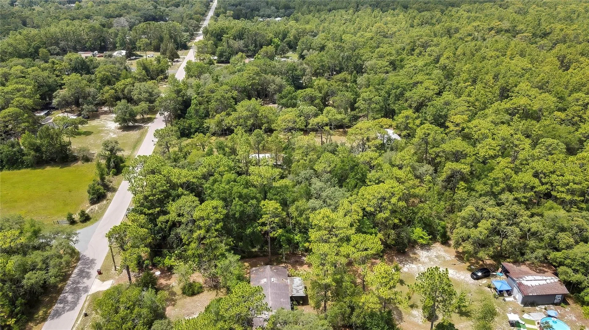 1672 S Colonial Avenue Homosassa FL 34448