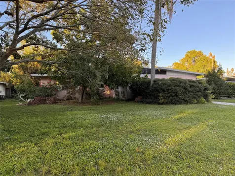2911 Novus Street Sarasota FL 34237