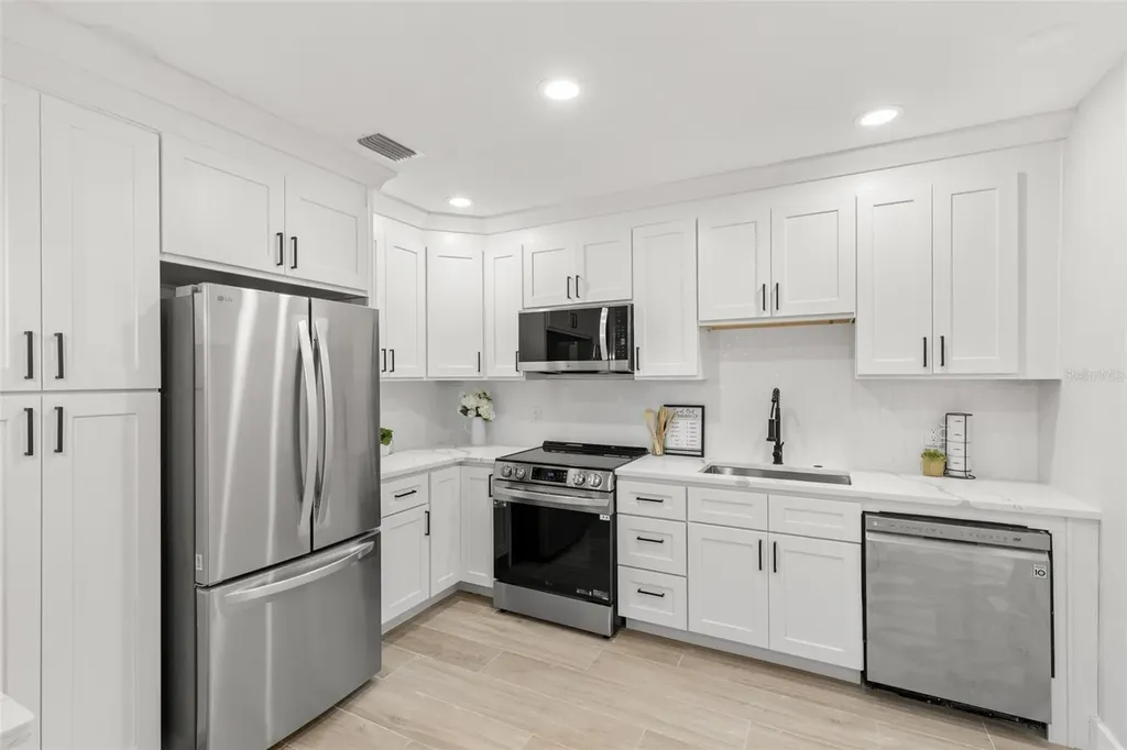 109 13th Street Belleair Beach FL 33786