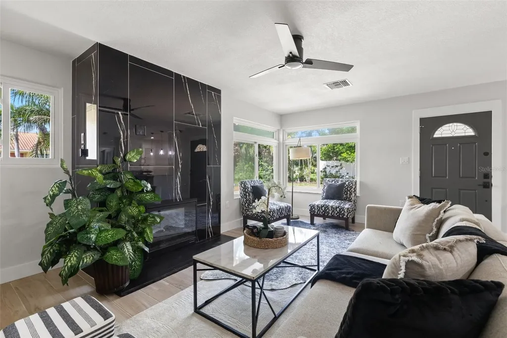 109 13th Street Belleair Beach FL 33786
