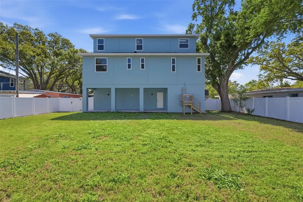 132 Pennsylvania Avenue Palm Harbor FL 34683