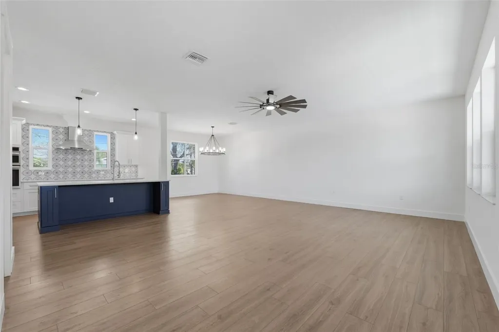 132 Pennsylvania Avenue Palm Harbor FL 34683