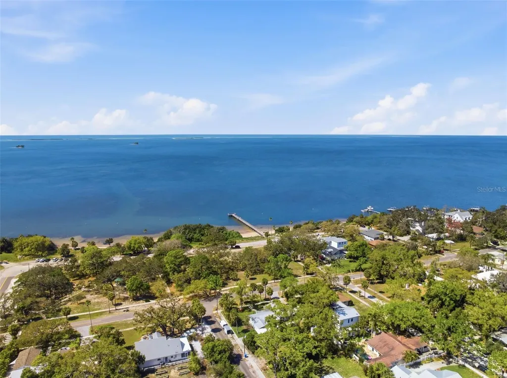132 Pennsylvania Avenue Palm Harbor FL 34683