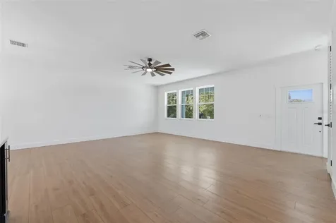132 Pennsylvania Avenue Palm Harbor FL 34683