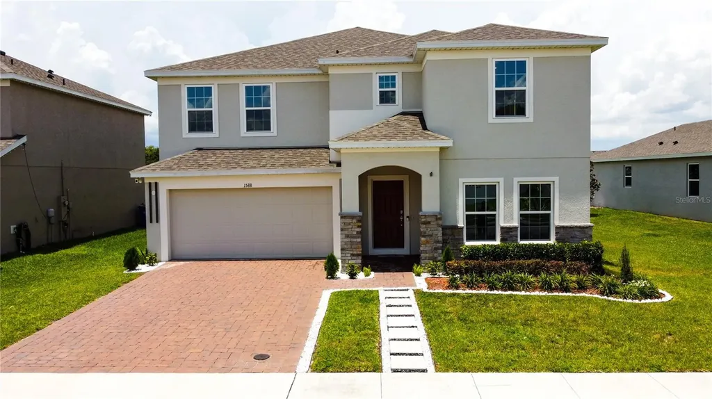 1588 Sky Lakes Drive St Cloud FL 34769
