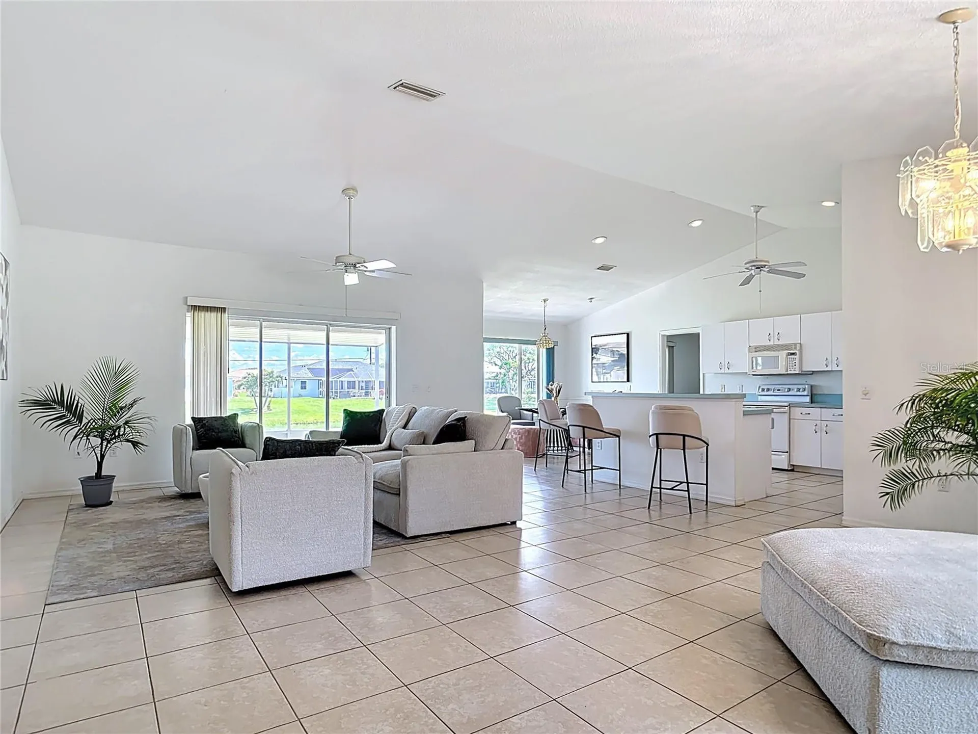 104 Mark Twain Lane Rotonda West FL 33947