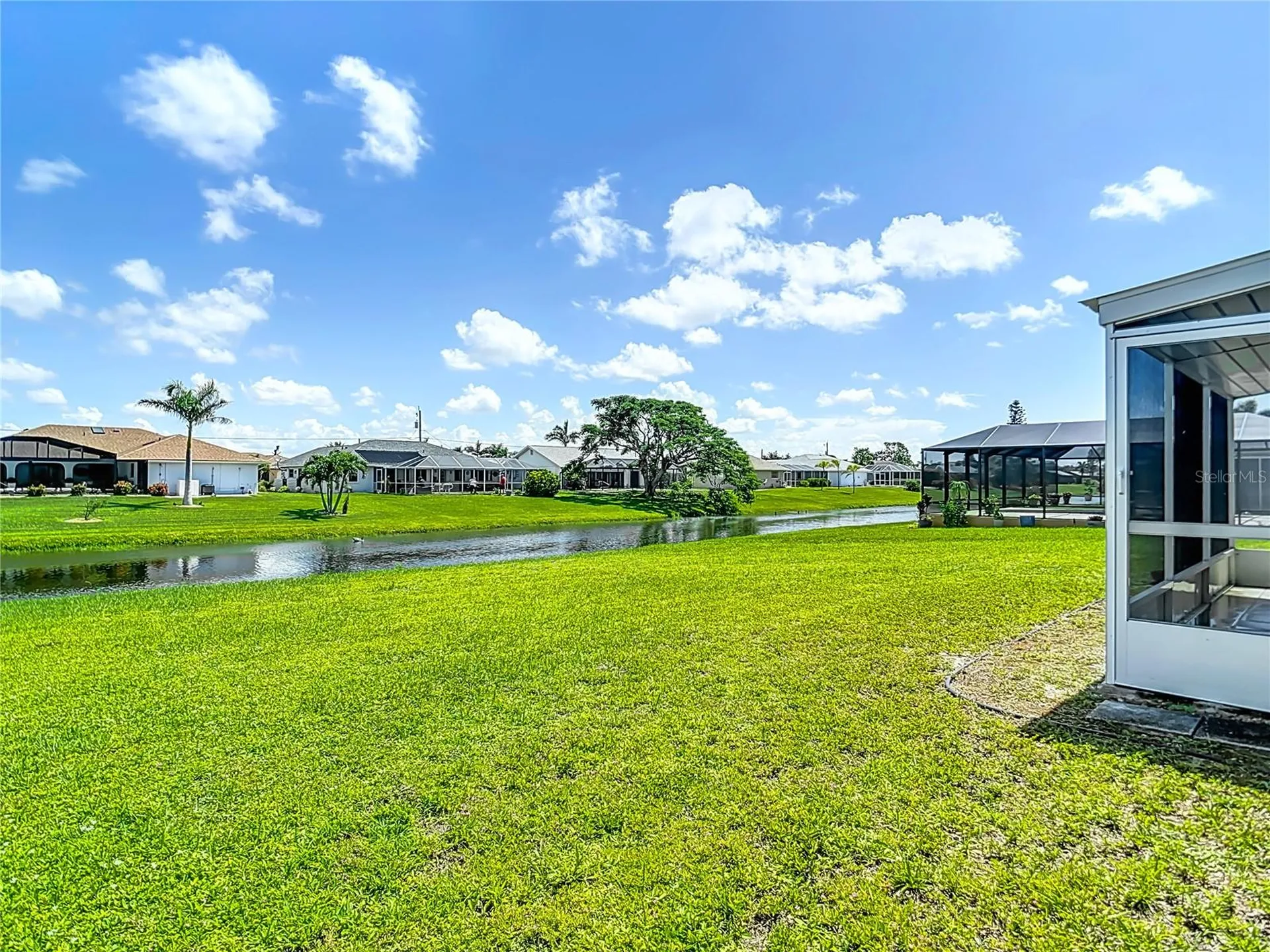 104 Mark Twain Lane Rotonda West FL 33947