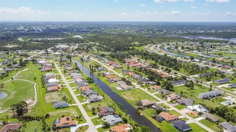 104 Mark Twain Lane Rotonda West FL 33947