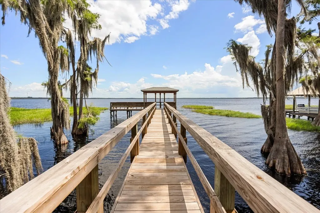 13848 Vista Del Lago Boulevard Clermont FL 34711