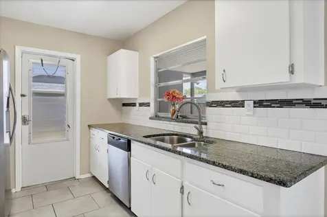 8258 San Jacinto Avenue North Port FL 34287