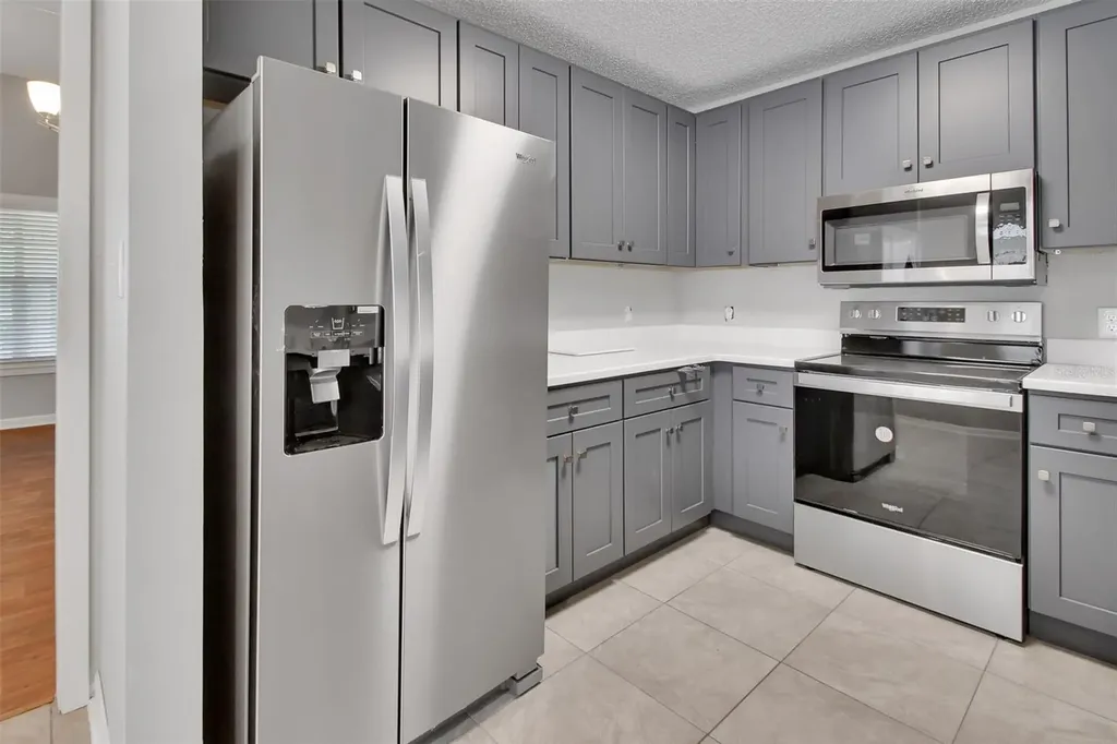 2480 S Glen Eagles Drive Deland FL 32724