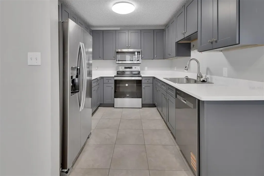 2480 S Glen Eagles Drive Deland FL 32724