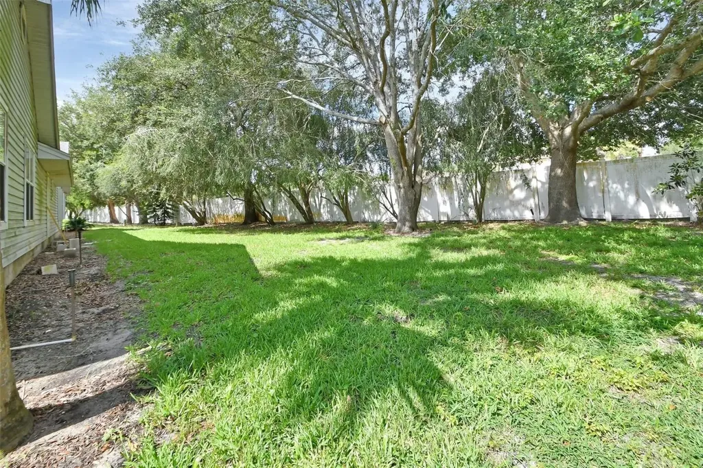 2480 S Glen Eagles Drive Deland FL 32724